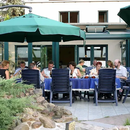 Pension zum Yachthafen-3