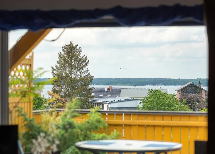 Hotel Am Strand Müritzblick